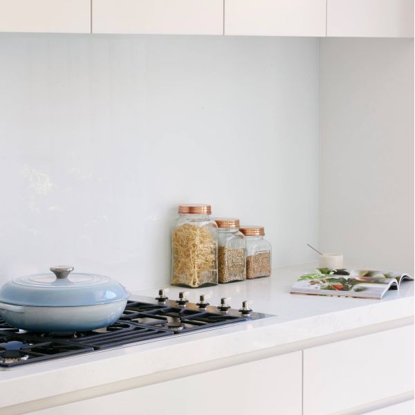 Latest Custom I Shape White Lacquer Kitchen For Apartments And Hotel