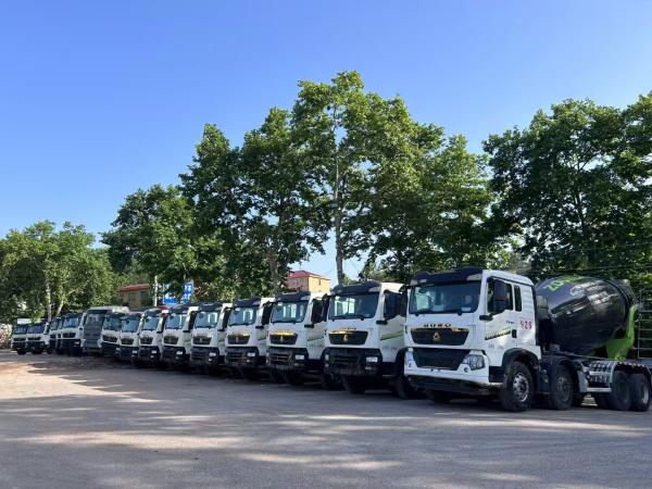 2021 ZOOMLION 12cbm Usado caminhão de betão misturador em HOWO Chassis para venda