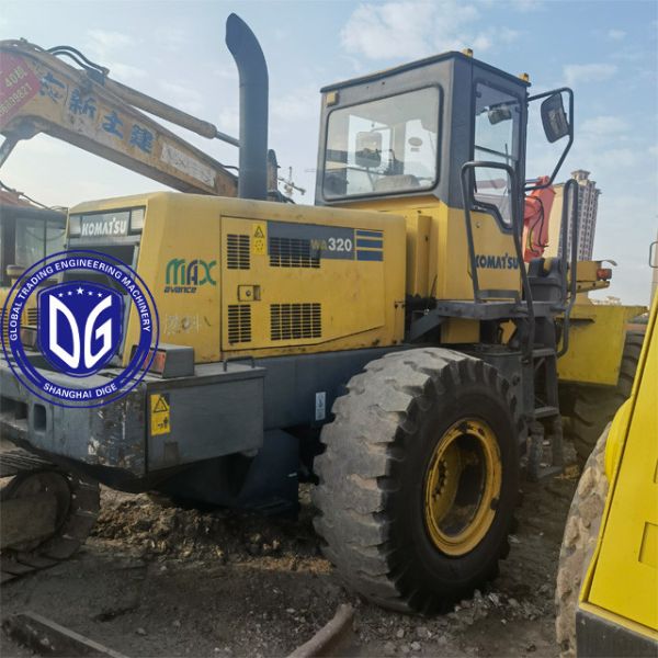 WA320-3 Подержанный загрузчик Komatsu,высокая эффективность и экономия топлива,оригинал из Японии,в продаже сейчас
