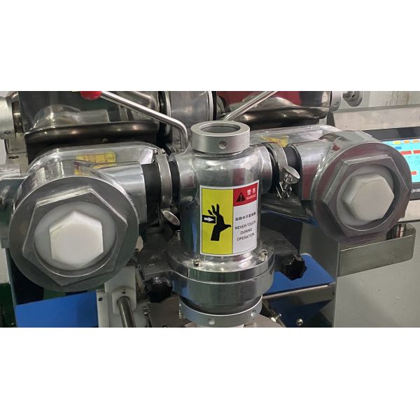 Kubba Making Machine/Encrusting Machine/Cookines Filling Machines with 220V Voltage