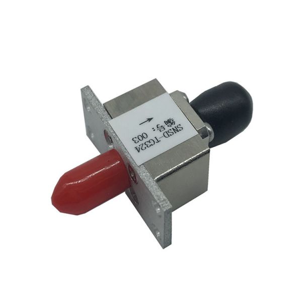 High Power WR 284 Waveguide Isolator Waveguide Components 1 / 10 / 60 / 100w