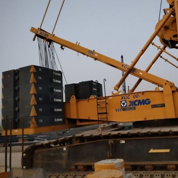 XGC350 Second Hand Crawler Cranes XCMG Used 350T Crawler Crane