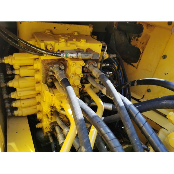 Лучший 20Т подержанный экскаватор KOMATSU PC220 PC210 PC200