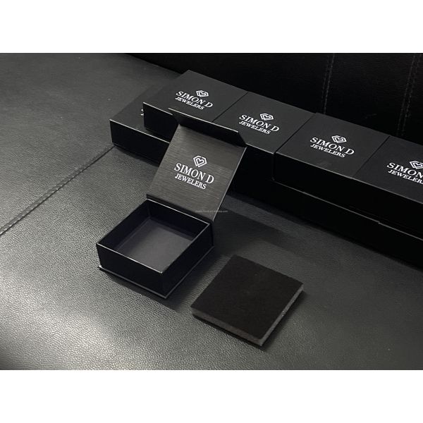 90*90*35mm Customized Paper Black Magnet Jewelry Box for Organization
