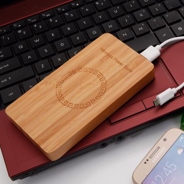 5 - 8mm Transmission Distance Wooden Qi Wireless Charger Ultra - Thin iOS Phone Usage