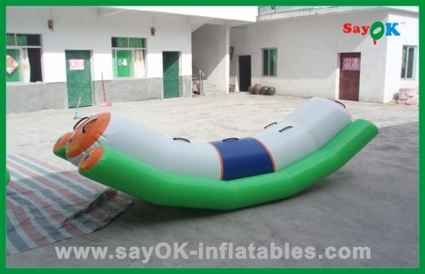 A água inflável engraçada grande brinca o brinquedo inflável da água do iceberg para o divertimento
