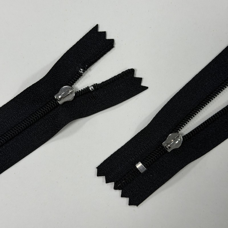 High Toughness #3 Nylon Zipper Lightweight Comfortable User Experience
