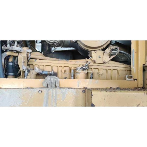 228000 Hours 2015 Komatsu D375A Used Bulldozer for Your Heavy Equipment Needs