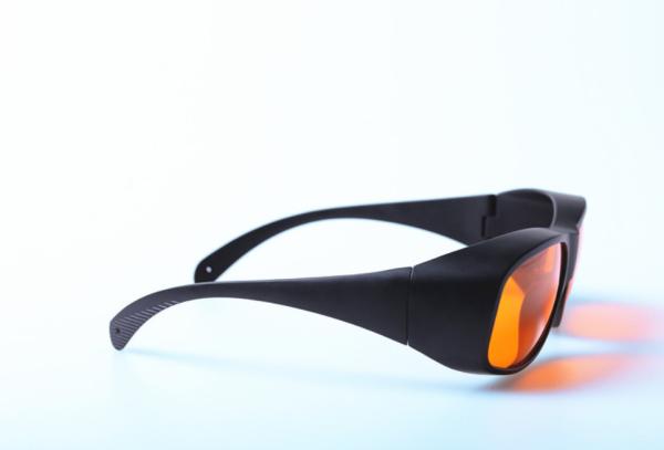 GHP-1  200-540nm Green Laser Protective Glasses For Laser Alignment, Laser Medical Treatment, Laser Industry Etc.