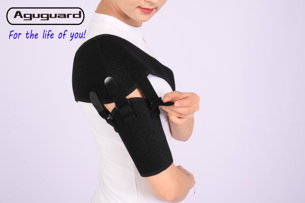 Black Color Adjustable Shoulder Support for Shoulder Injuries