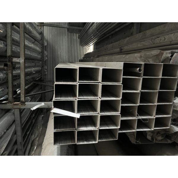 ISO9001 Rectangular Stainless Steel Square Pipe Rustproof Multiscene