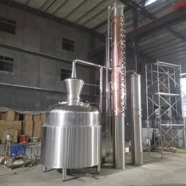 4000lt Red Copper Vodka Whisky Alcohol Distillation Equipment with High Productivity