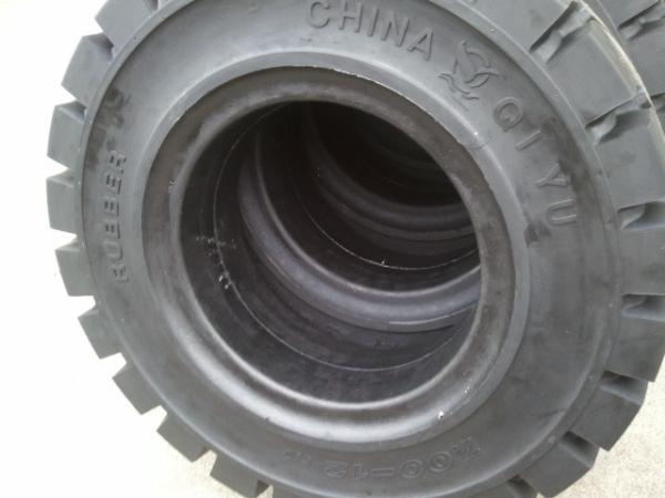Hot sale pneumatic and forklift solid tires 7.00-12  forklif tire solid tire 6.00-9, pneumatic shaped solid tire 6.00-9