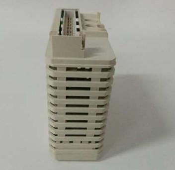 DO810 3BSE008510R1 ABB デジタル出力 24V 16ch
