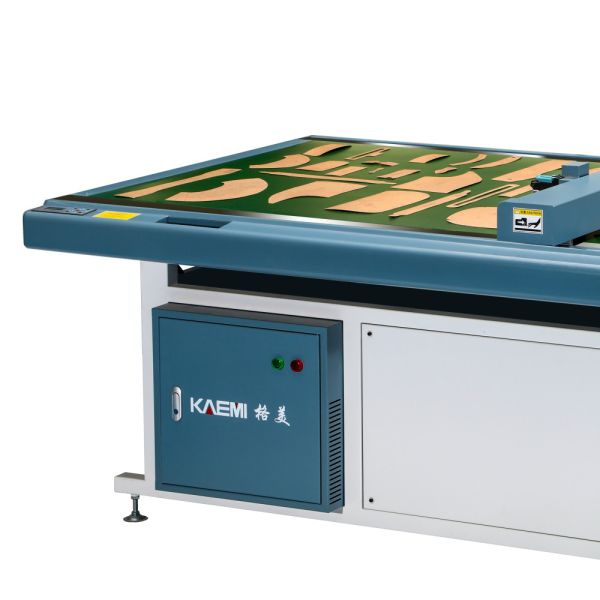 Automatic Flatbed Inkjet Cutter with 1500x900mm Cutting Scope and HP45 Ink Box for CAD Paper Pattern Cutting