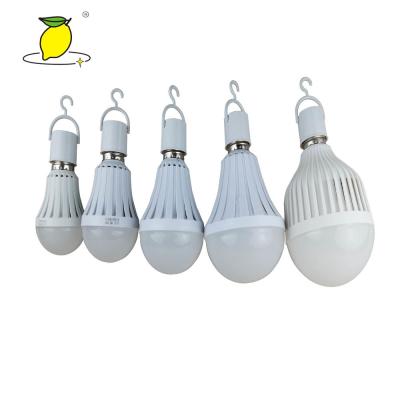 Ampola recarregável do diodo emissor de luz do poder super, bulbo inteligente da emergência do diodo emissor de luz