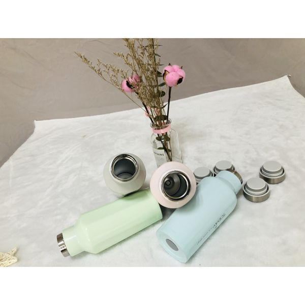 Double Wall Stainless Steel Flask Bottle BPA Free Multi Colored 350ML Lightweight