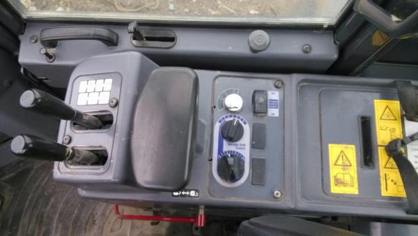 Japan Made Used KOMATSU WA320-5 4Ton Wheel Loader For Sale