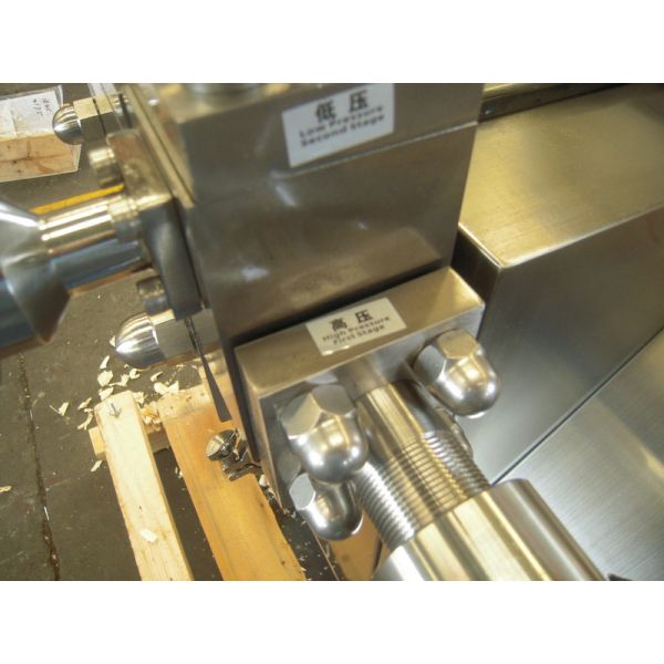 Food Industry Small 500 L/H Homogenizer Machine For Milk