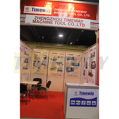 Professional Hongda Presents CK-500 Flat Bed CNC Lathe for High Precision Machining