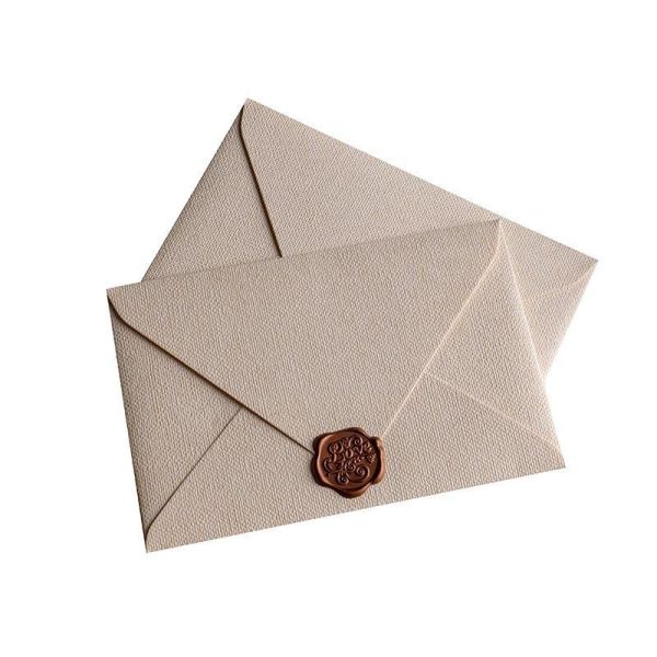 Envase de papel Kraft resistente a las lágrimas Envase de tarjetas de invitación marrón / blanco Para uso de regalo