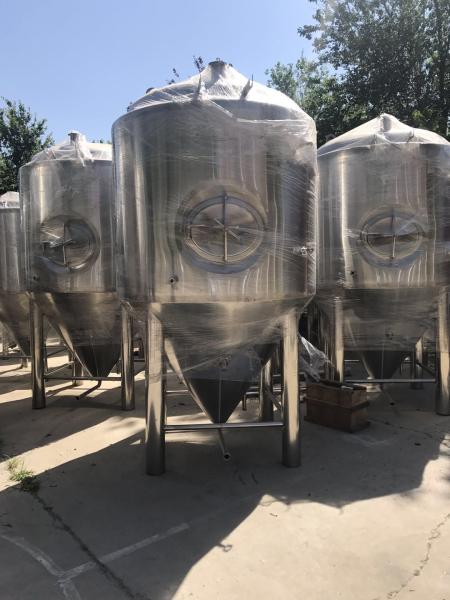 SS304 1500L Commercial Beer Brewing Equipment Pickling Passivation Inner Surface