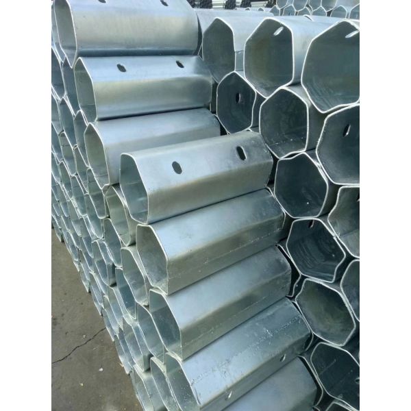 Автодорожная ограждение горячеоцинкованная сталь с использованием материала Q345 SJ345R для безопасности