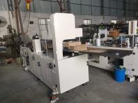Meilleur vendeur automatique à usage quotidien serviette papier Quartier machine à plier avec un bon prix pour l'usine de tissus
