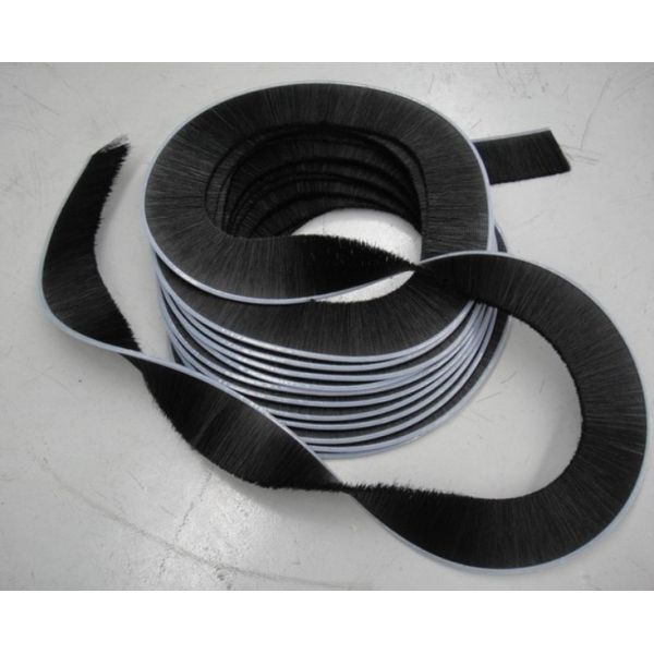 Economic PVC Base Metal Channel Strip Brushes For Truck Wheel Protection