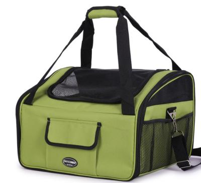 Cat Carrier portátil armazenada