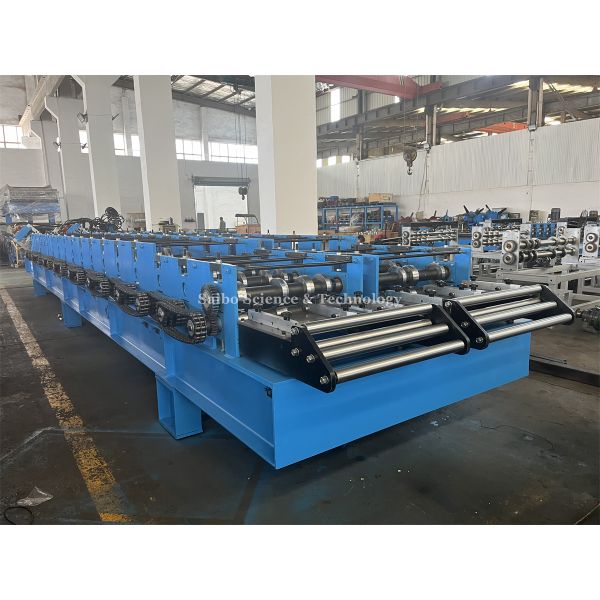 Four Rows Ceiling Roll Forming Machine With 5.5kw Hydraulic Motor GCR15 Rollers