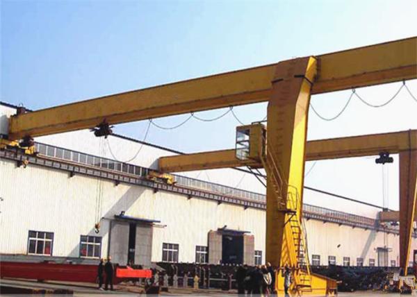 20T Concrete Plant Rail Mounted Semi Gantry Cranes 5m-35m Span