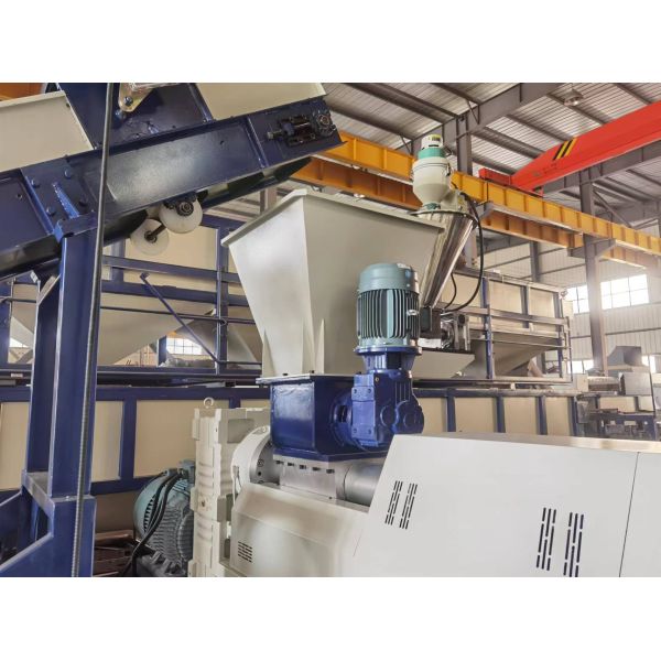 Extrusor de doble etapa con un solo tornillo Sistema automático de lavado de películas de PE calefacción eléctrica