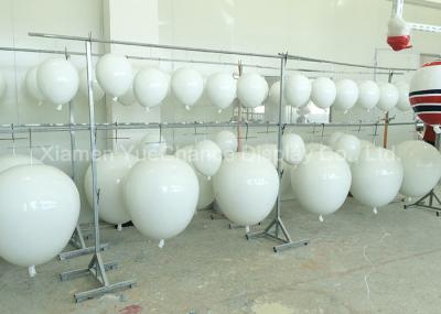 Customized Smooth Surface Balloon Fiberglass Statue Glossy White Color Painting