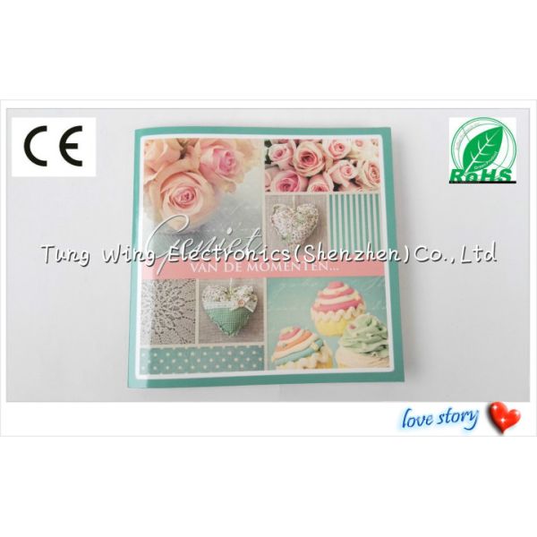 Празднество подгоняло музыкальную поздравительную открытку, симпатичную поздравительую открытку ко дню рождения нот