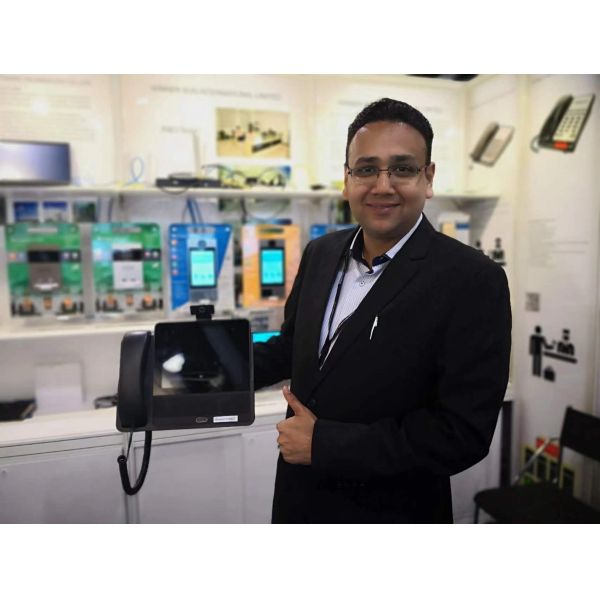 Home Office Dot Matrix Screen WiFi 2G GSM High Quality Voice Lock Card Spanish Portuguese Cordless Telephone