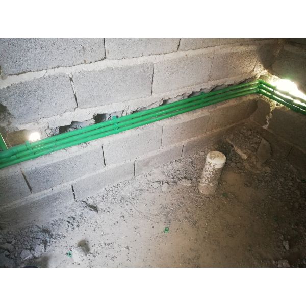 U Type Hot and Cold Water Plastic PPR Short Clips Clamp in 20-110 mm