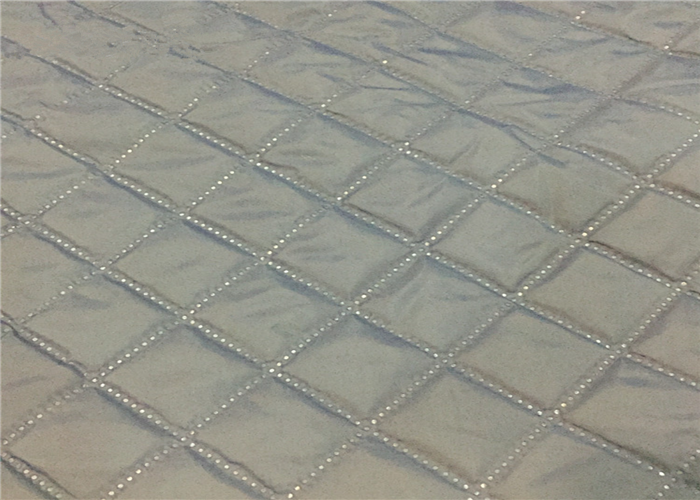 поверхность ткани нейлона хлопка доказательства ветра 300Т ровная для хлопка - проложенной куртки