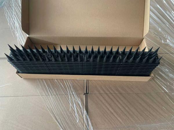 ODMの容易な設置安全実用的で長い足プラスチック反ハト鳥のスパイク
