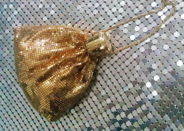 Fashionable Metallic Mesh Fabric Silk Screen Type For Clothing Design