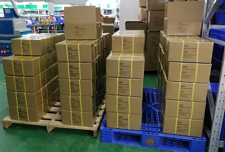 13mm Waterproof Aviation Connector IP67 2Pin Panel Mount LED Light Wire Connector