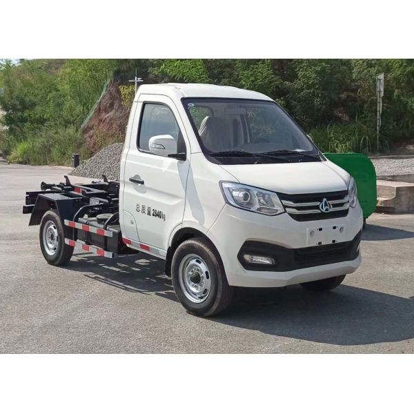 Gasoline Powered 2.84ton Waste Dump Truck For Garbage Collection And Transportation