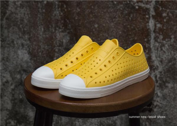 Ventilation Breathable Holes US Size7 EVA Slip On