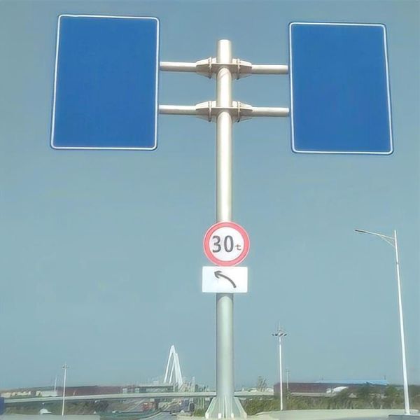 High-Strength Anti-Corrosion Coated Traffic Steel Pole for Road Sign Light Installation
