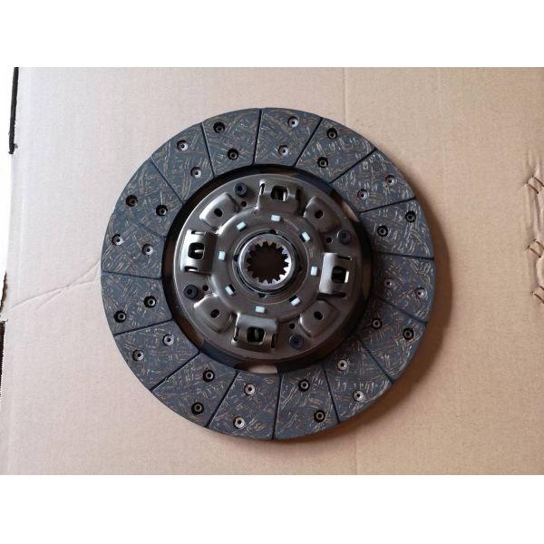 Fuso Clutch Disc ME521048 Three-stage Damping Structure MFD067U Model 12 Inch 14 Teeth Transmission Parts