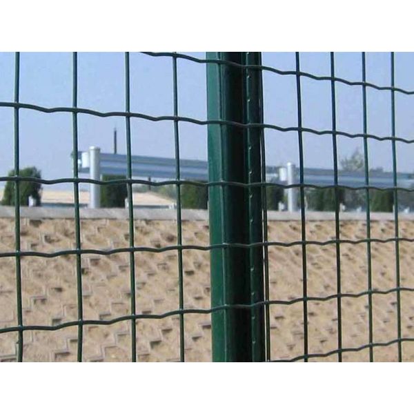 1.5m High Green Welded Wire Fencing Galvanized Pvc Coated For Seaport