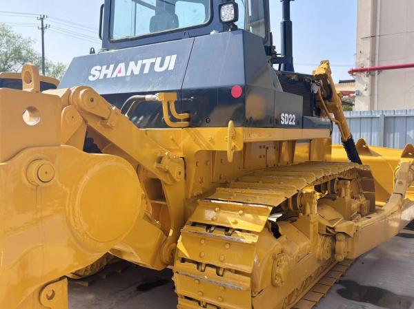 Bulldozers SD22, machines de marque chinoise à vendre.