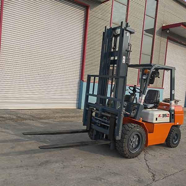3500 Kgs Diesel Forklift 3.5 Ton Bale Clamp Chinese Engine Counterbalance