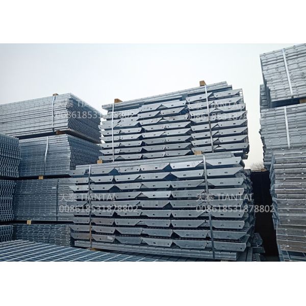 проступи лестницы металла 70мм гальванизированные Т4 стальные скрежеща шаги