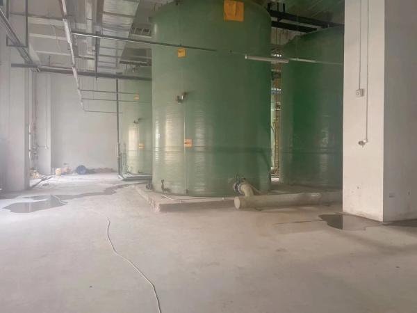 Cylindrical Chemical Resistance FRP Vertical Tank For Agriculture Usage